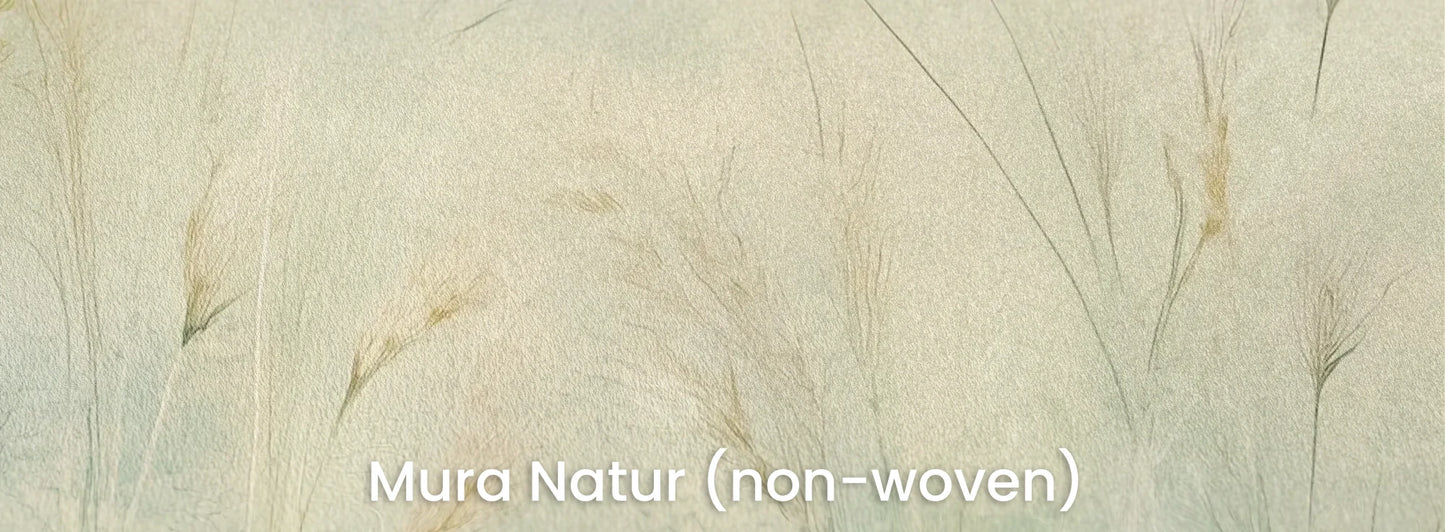 Zbliżenie na fototapetę EMERALD WALTZ - tapeta z mglistymi trawami w odcieniach zieleni na naturalnym podłożu ekologicznym.