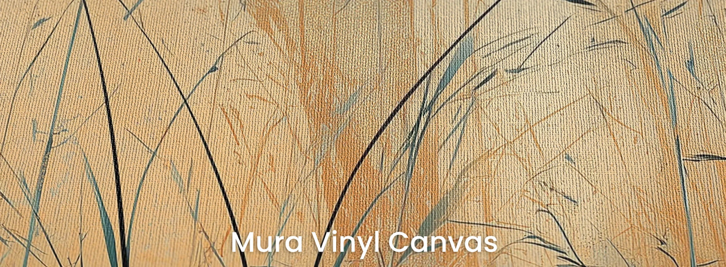 Zbliżenie na fototapetę TWILIGHT SEDGE - tapeta z trawami na tle miedziano-turkusowego nieba na podłożu o fakturze płótna.