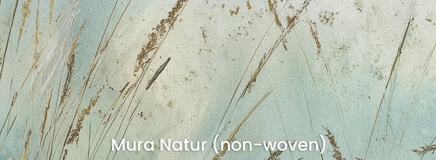 Zbliżenie na fototapetę COASTAL WHISPERS - tapeta z mglistymi trawami w turkusowej poświacie na naturalnym podłożu ekologicznym.