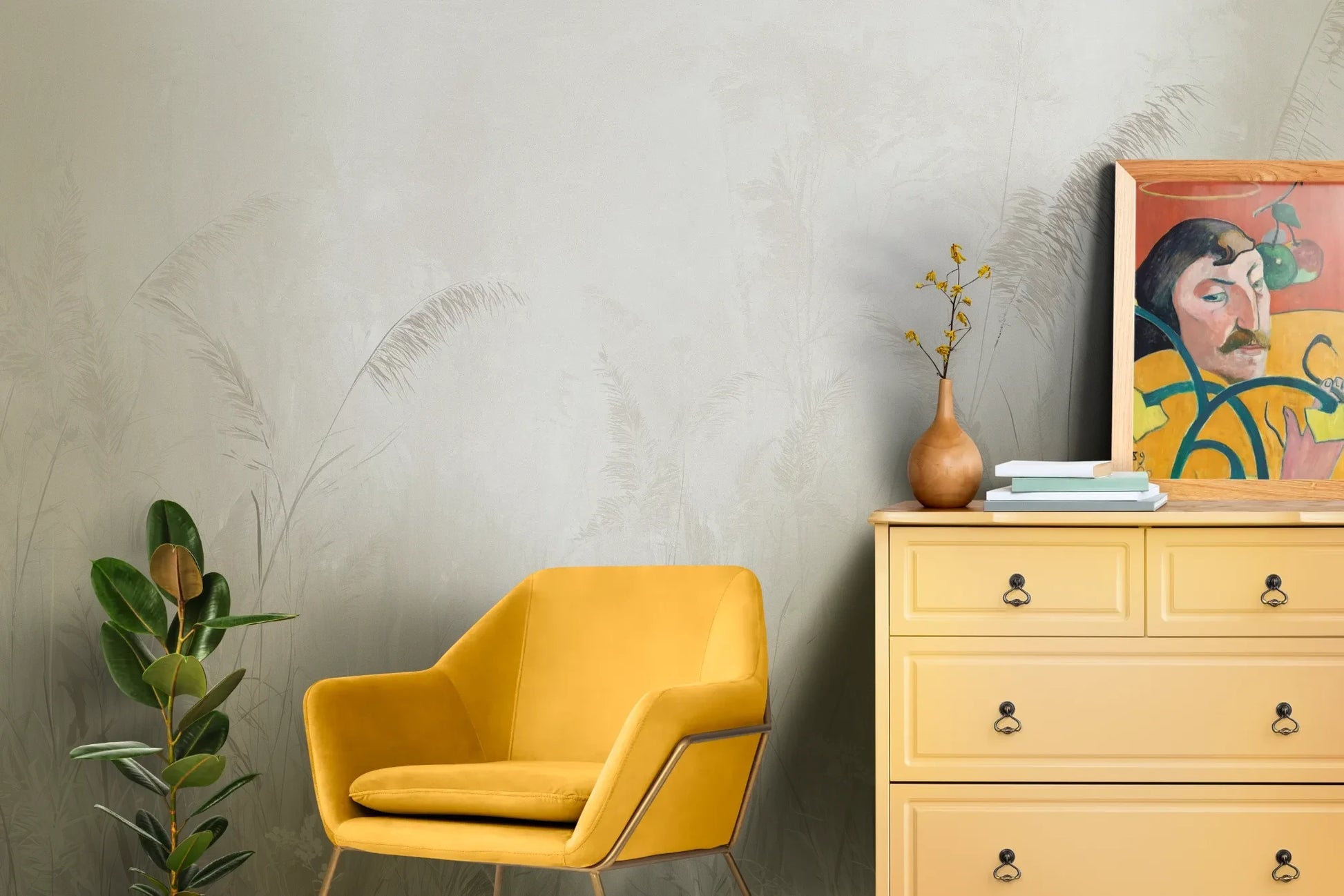 Wzór fototapety MORNING MIST - tapeta z mglistymi trawami w szarościach pokazanej w aranżacji salonu.