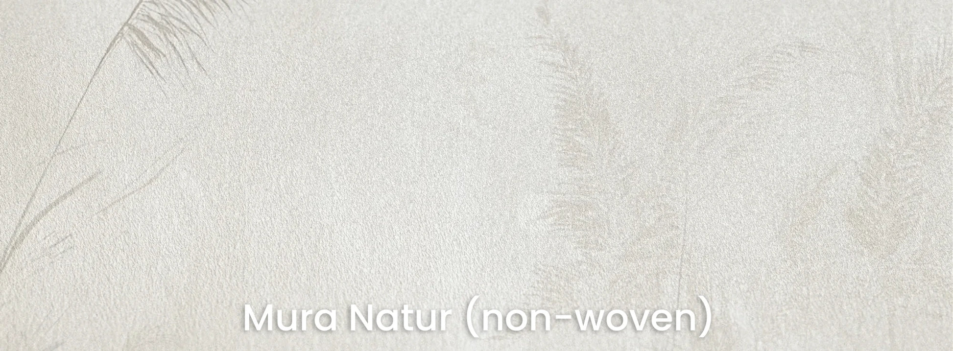 Zbliżenie na fototapetę MORNING MIST - tapeta z mglistymi trawami w szarościach na naturalnym podłożu ekologicznym.