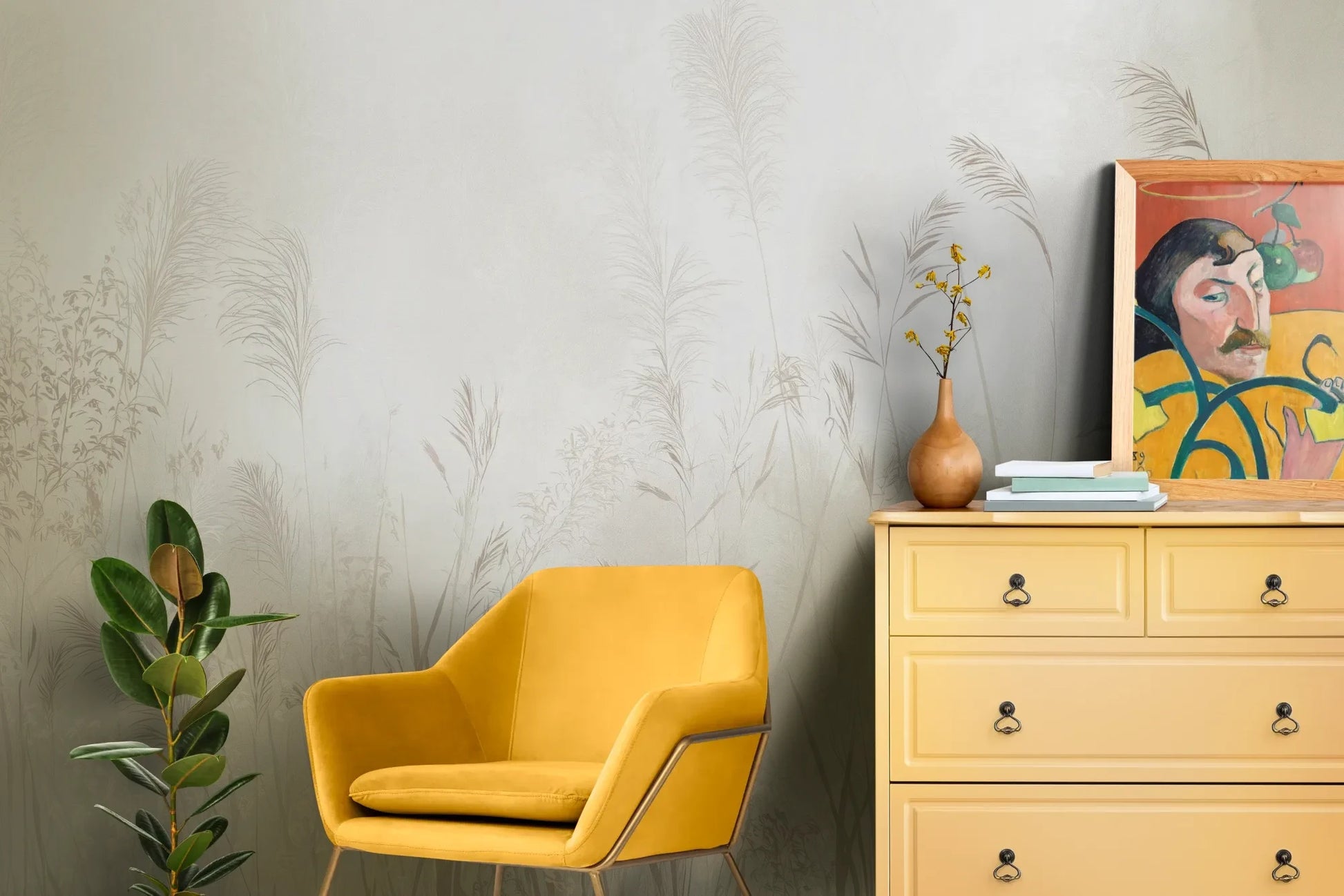 Wzór fototapety REED SYMPHONY - tapeta z mglistymi trawami w szarościach pokazanej w aranżacji salonu.