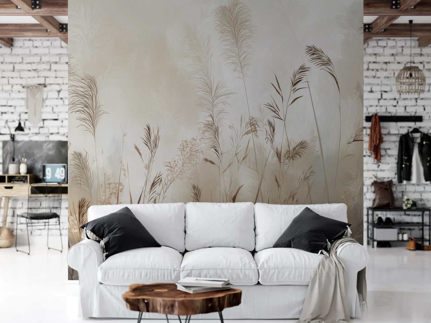 Wzór fototapety TRANQUIL ECHOES - tapeta z mglistymi trawami w sepii pokazanej w aranżacji salonu.