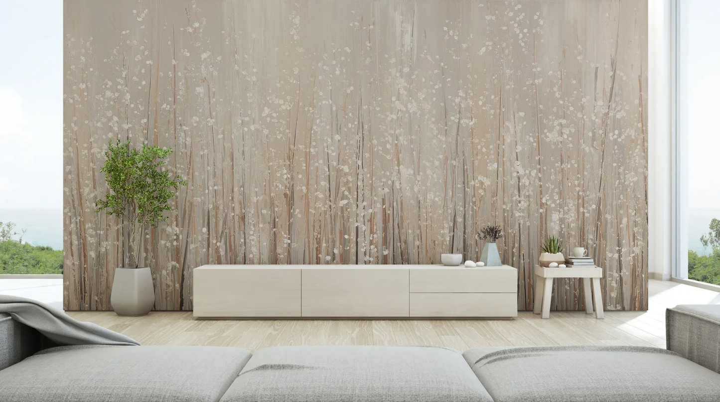 Wzór fototapety GOLDEN WHISPERS - tapeta z delikatnymi źdźbłami traw w beżowej tonacji pokazanej w aranżacji salonu.