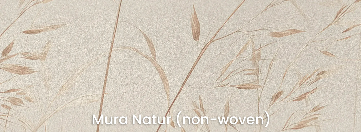Zbliżenie na fototapetę WHISPERING STEMS - tapeta z delikatnymi źdźbłami trawy w beżowej tonacji na naturalnym podłożu ekologicznym.