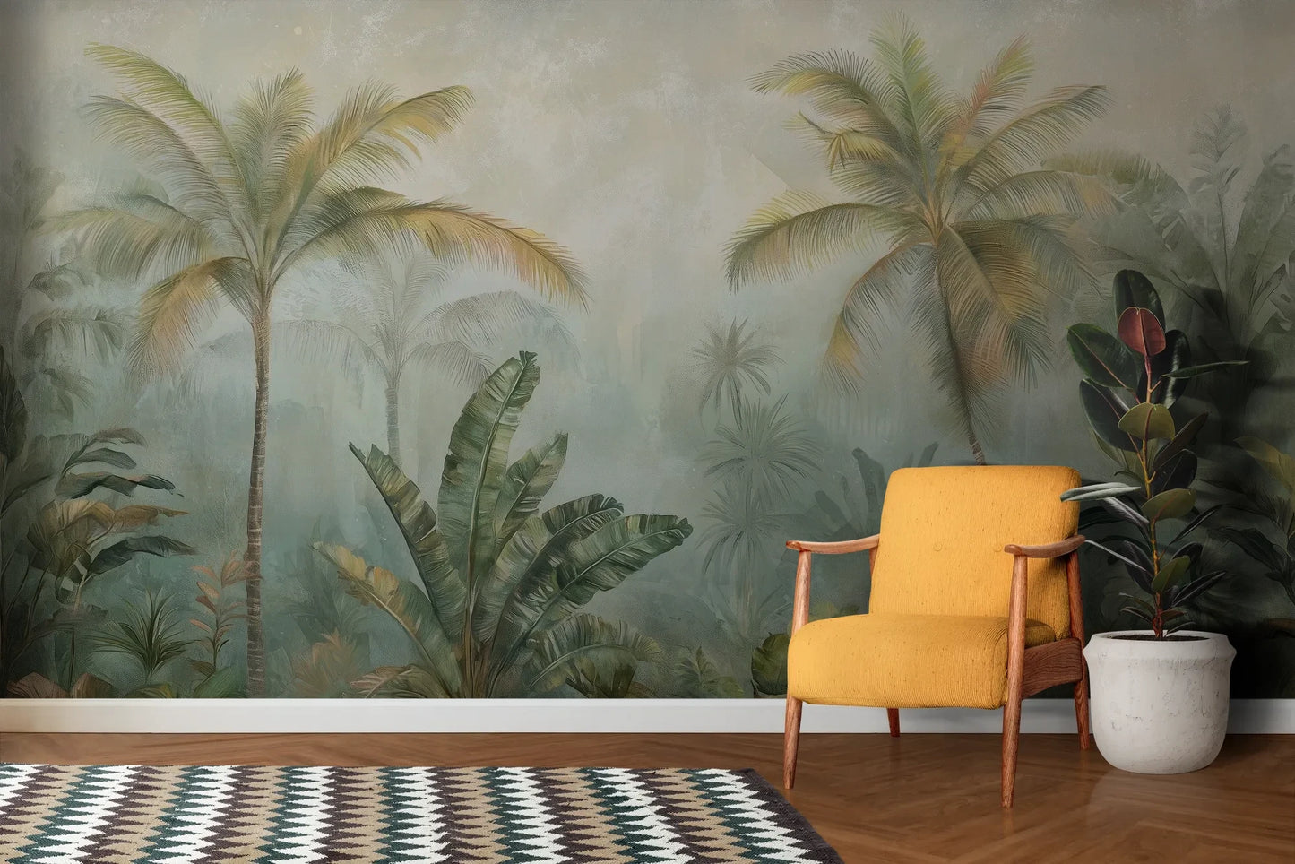 Wzór fototapety MISTY TROPICANA - tapeta z tropikalną dżunglą we mgle pokazanej w aranżacji salonu.