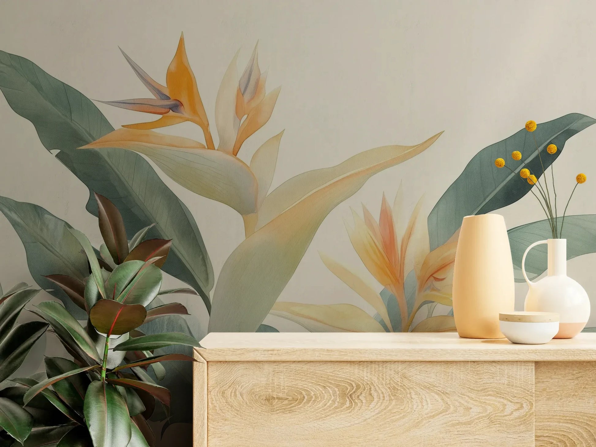Fototapeta STRELITZIA SUNRISE - tapeta z egzotycznymi kwiatami rajskiego ptaka pokazana w aranżacji wnętrza z akcentem na ścianie.