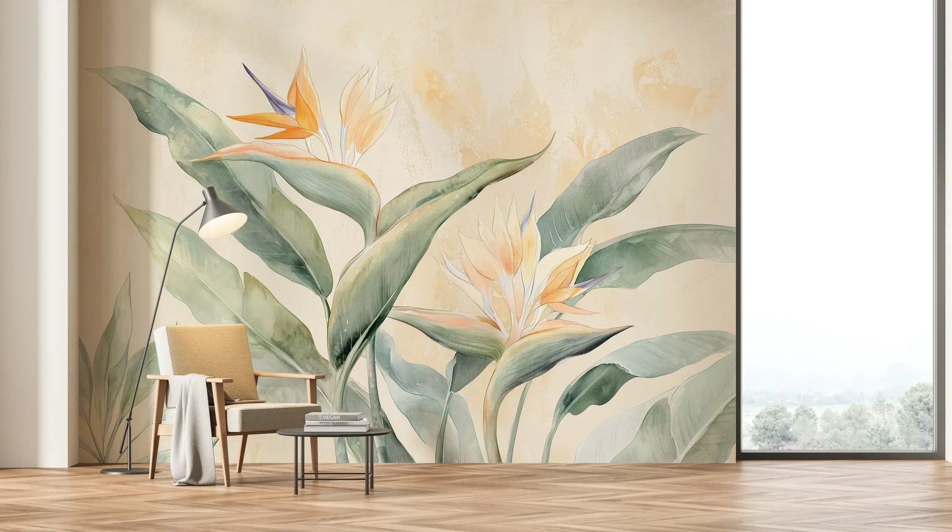 Wzór fototapety STRELITZIA CHARM - tapeta z egzotycznymi kwiatami rajskiego ptaka w pastelowych odcieniach pokazanej w aranżacji salonu.