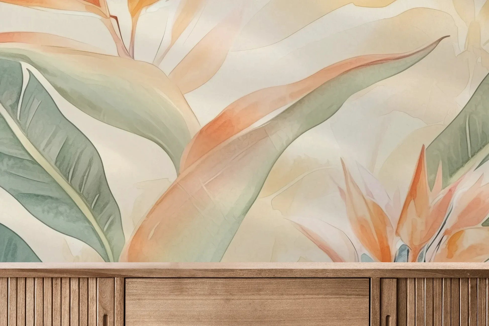 Fototapeta TROPICAL SOFTNESS - tapeta z delikatnymi liśćmi strelirii pokazana w aranżacji wnętrza z akcentem na ścianie.