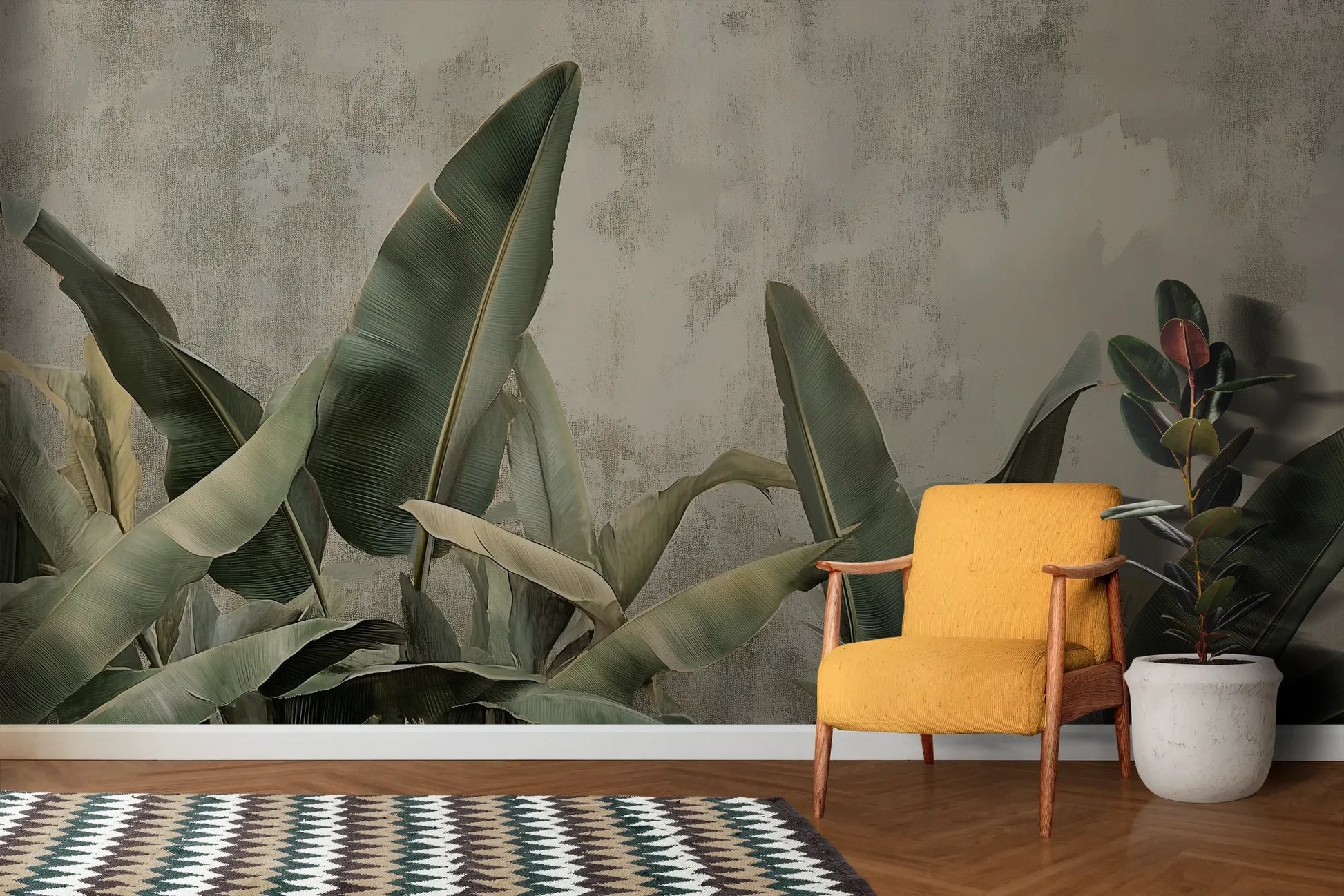 Wzór fototapety BOTANICAL GRACE - tapeta z tropikalnymi liśćmi bananowca pokazanej w aranżacji salonu.