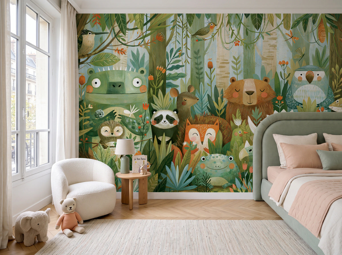 WOODLAND PARADE - tapeta z malowanymi zwierzętami lasu — children's room with window