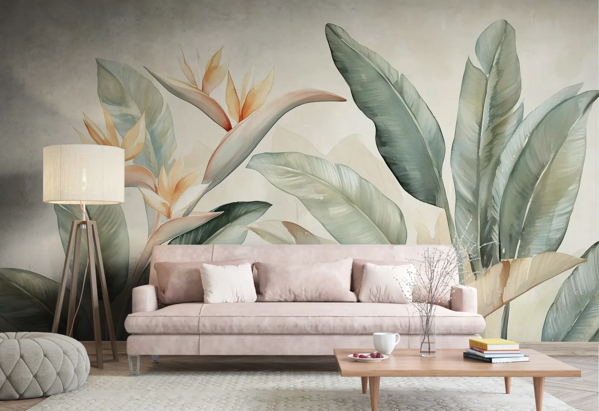 Wzór fototapety PARADISE HELICONIA - tapeta z egzotycznymi kwiatami strelicji w pastelowych odcieniach pokazanej w aranżacji salonu.