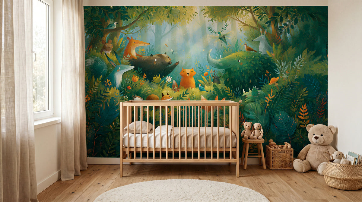 SUNLIT THICKET - malarska tapeta z leśnymi zwierzętami — KIDS room - baby cot