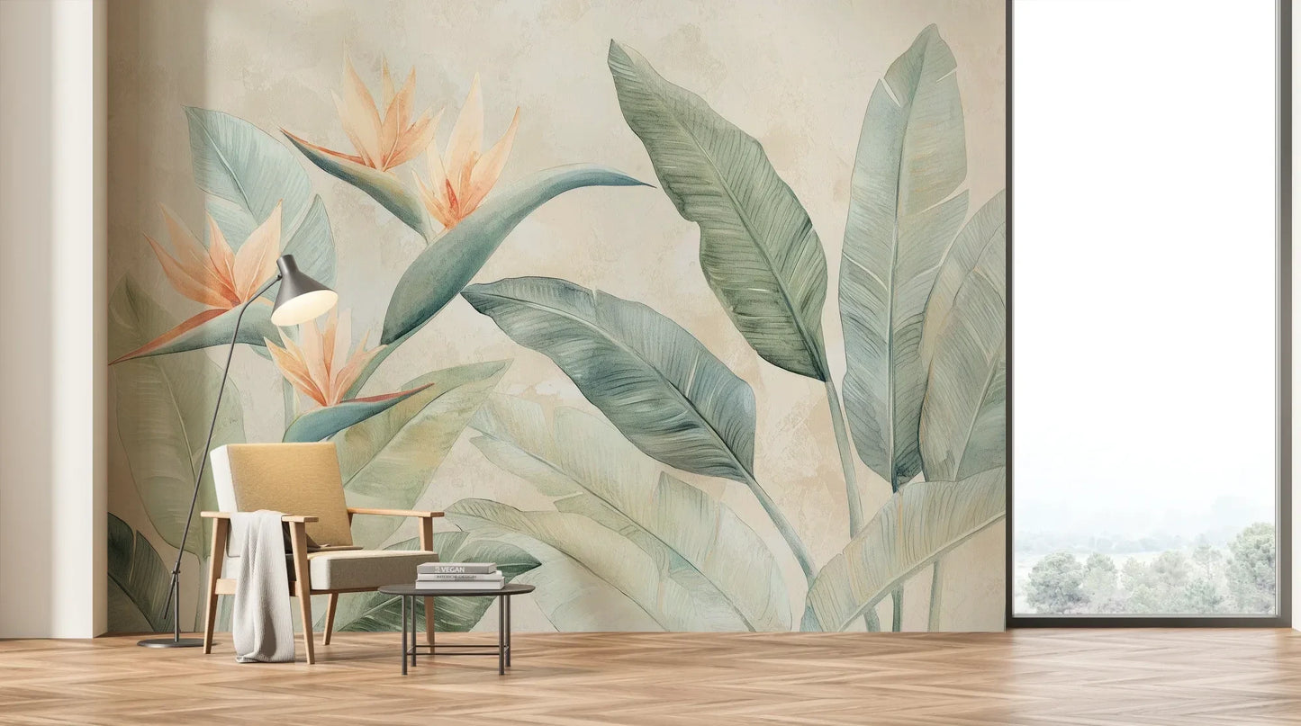 Wzór fototapety BIRDS OF PARADISE - tapeta z roślinnym motywem egzotycznych kwiatów pokazanej w aranżacji salonu.
