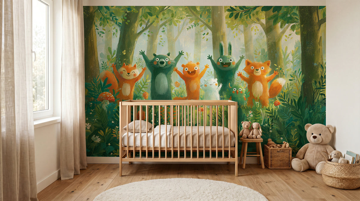 HAPPY CLEARING - tapeta z leśnymi zwierzętami na polanie — KIDS room - baby cot