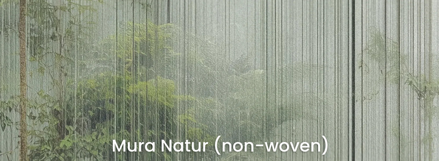 Zbliżenie na fototapetę VERTICAL RAINFOREST - tapeta z tropikalnym lasem w pionowych liniach na naturalnym podłożu ekologicznym.