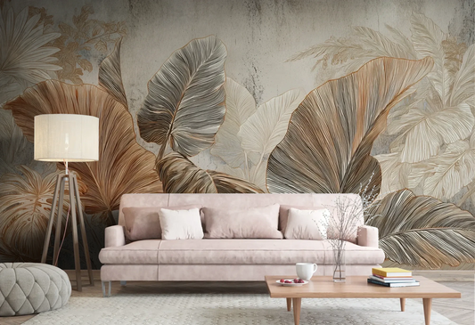 Wzór fototapety DESERT PALMS - tapeta z egzotycznymi liśćmi w ciepłych beżach pokazanej w aranżacji salonu.