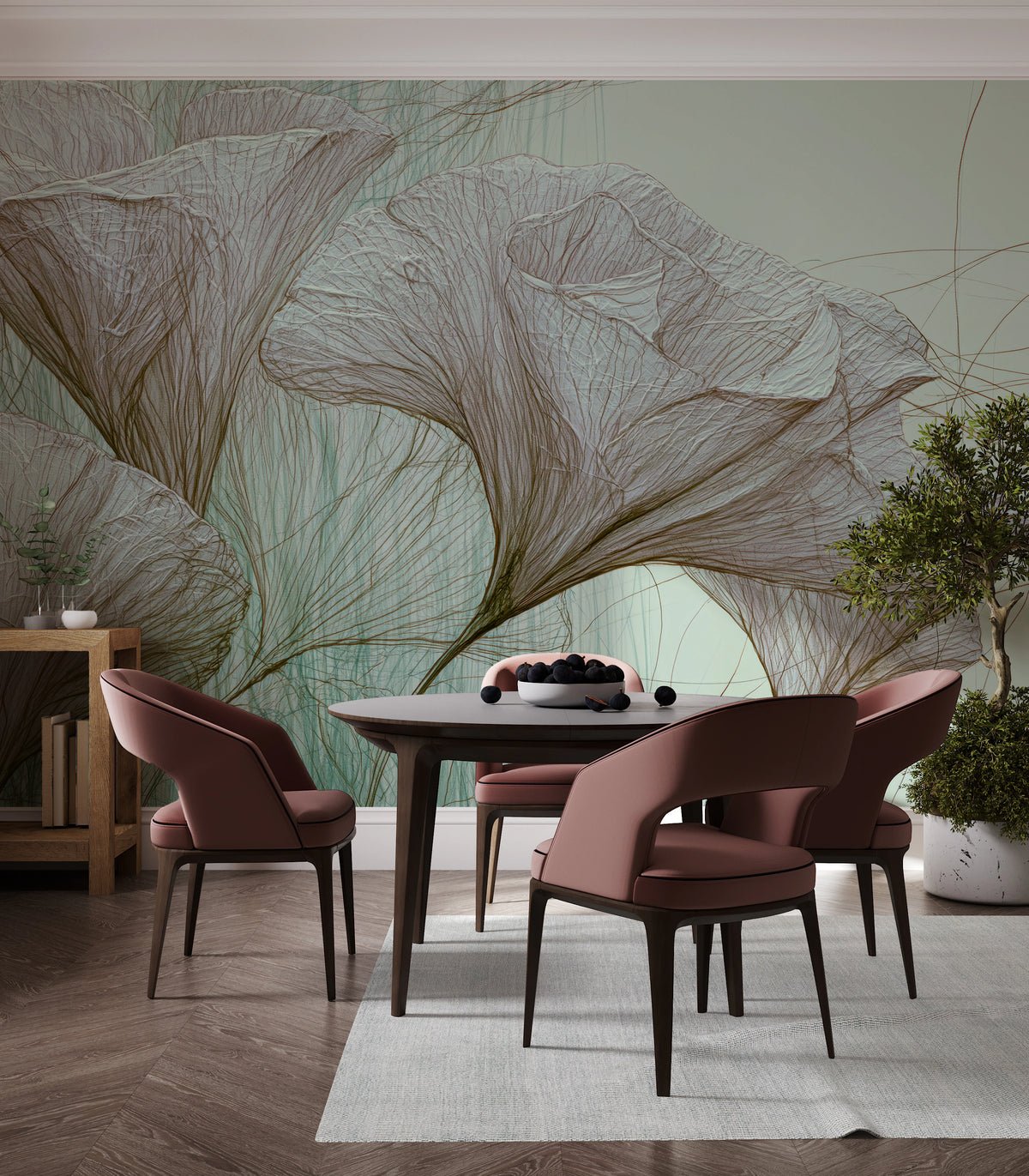 ABALONE sur tout le mur d'une salle à manger derrière une table ronde et des chaises roses ; la plus grande feuille est plus large que la table