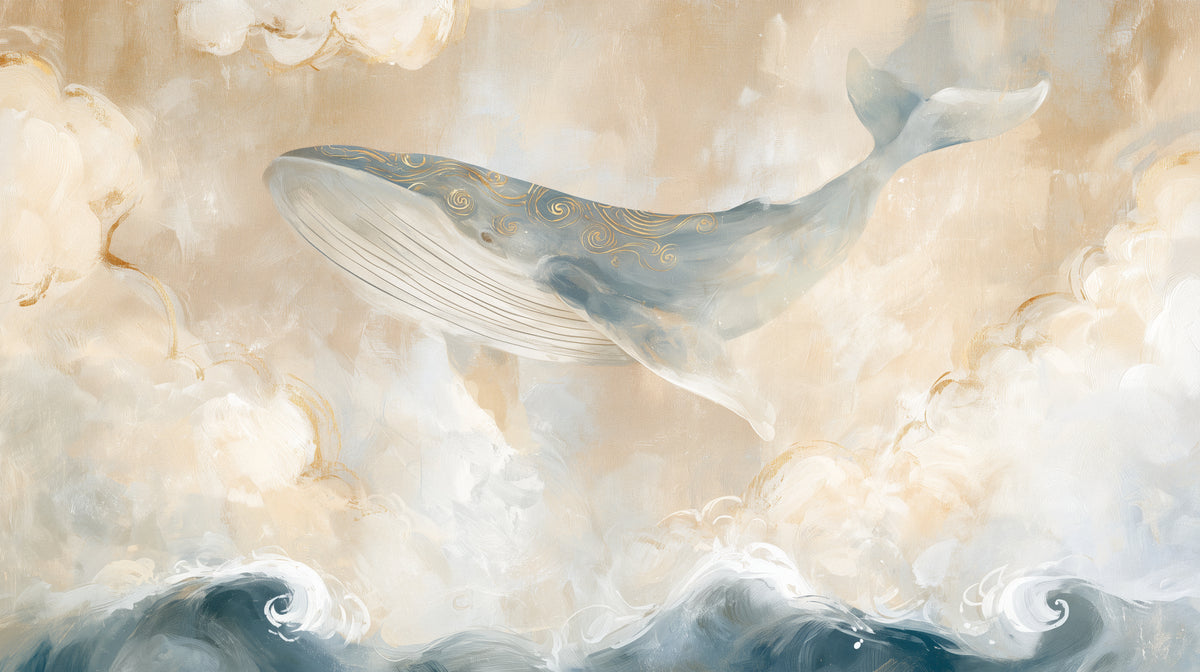 ABOVE THE TIDE – vollständiges Motiv: Wal mit goldenen Spiralen auf sandfarbenem Hintergrund mit Wolken, unten ein niedriger Streifen dunkelblauer Wellen