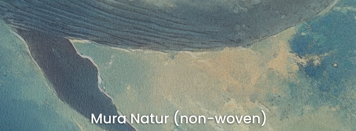 CLOUDBREAK auf dem Trägermaterial Mura Natur: dunkle untere Flosse und eine cremefarbene Wolke auf mattem Vlies