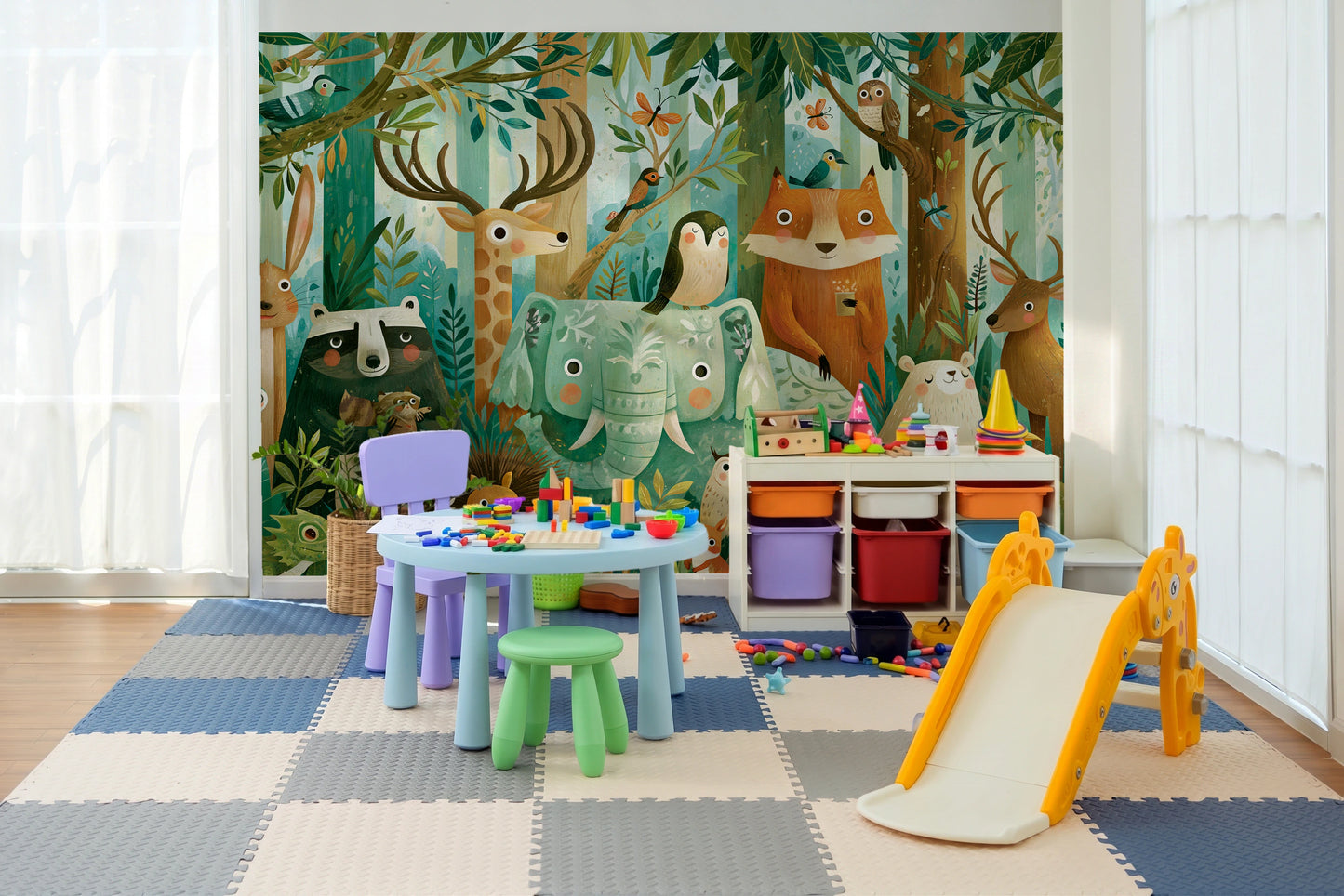 EMERALD THICKET - malarska tapeta z leśnymi zwierzętami — KIDS ROOM - PLAY ROOM