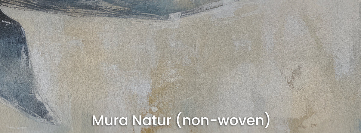 OCHRE PASSAGE auf dem Trägermaterial Mura Natur: Ende der dunklen Flosse und cremefarben-sandfarbener Hintergrund auf mattem Vlies