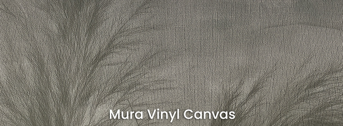 OLIVE FEN na podłożu Mura Vinyl Canvas – płócienna faktura pod szarymi wiechami trzciny