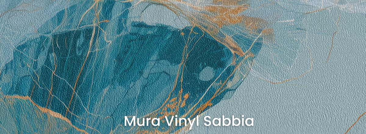 ORGANZA na podłożu Mura Vinyl Sabbia – ziarnista faktura pod turkusowym liściem