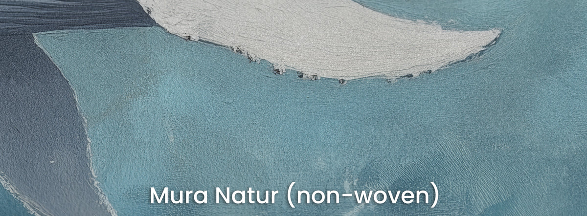 QUIET GIANT auf dem Trägermaterial Mura Natur: Ende der weißen Flosse auf Meerestürkis, mattes Vlies