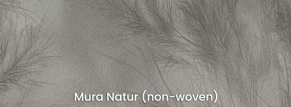 REEDBED auf Mura Natur – mattes Vlies mit feinen Strichen des grauen Schilfs