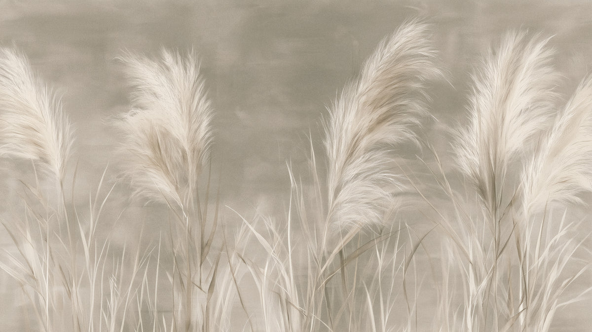WESTERLY – motivo completo: cinque pennacchi di pampas crema su caldo sfondo greige, in basso steli chiari
