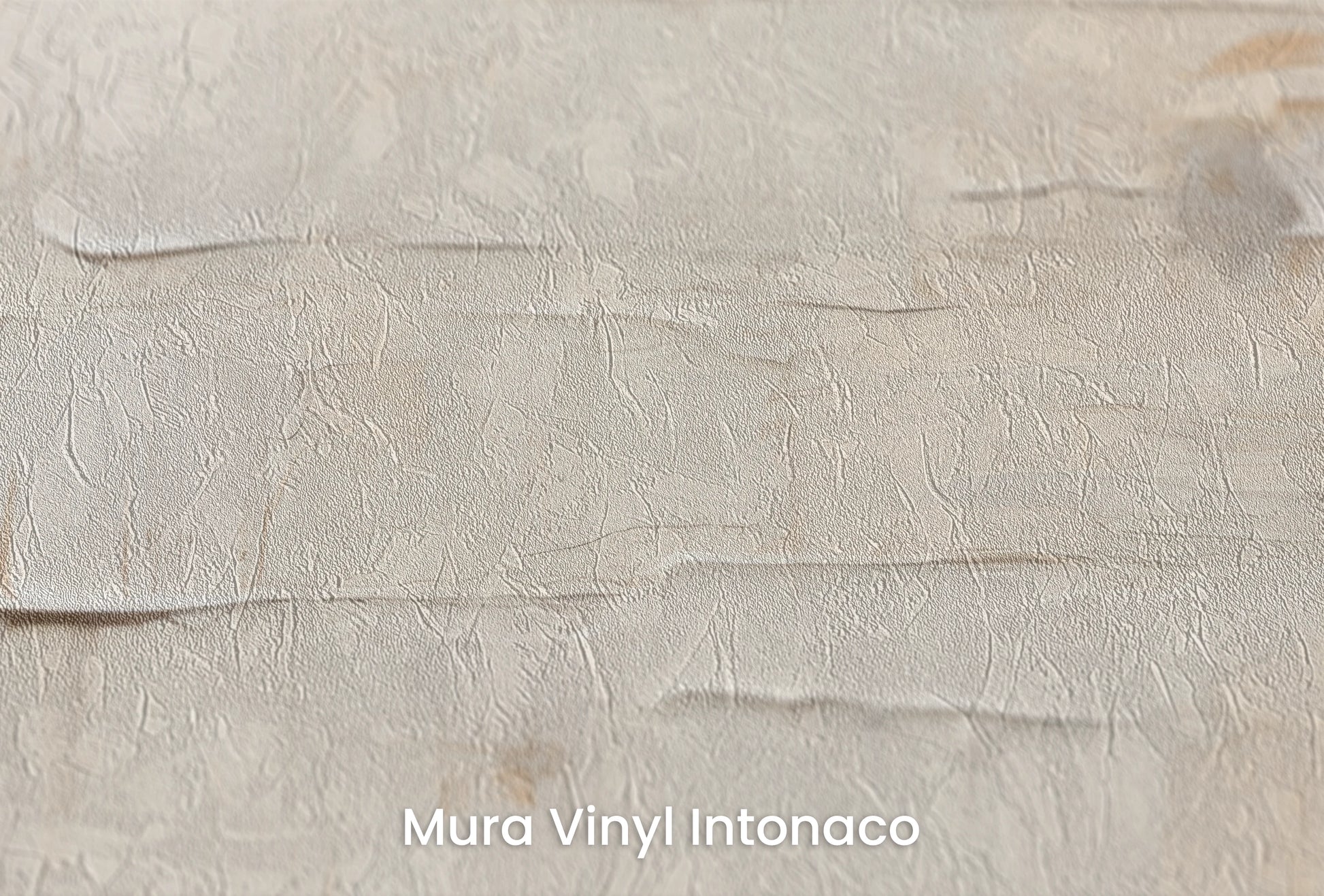 Zbliżenie na artystyczną fototapetę o nazwie Tranquil Canvas na podłożu Mura Vinyl Intonaco - struktura tartego tynku.