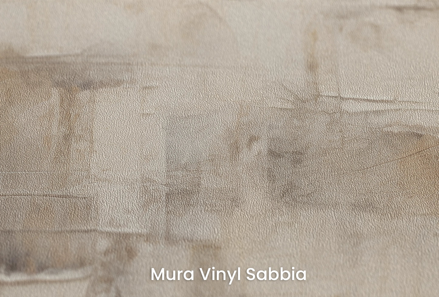 Zbliżenie na artystyczną fototapetę o nazwie Monochrome Palette na podłożu Mura Vinyl Sabbia struktura grubego ziarna piasku.