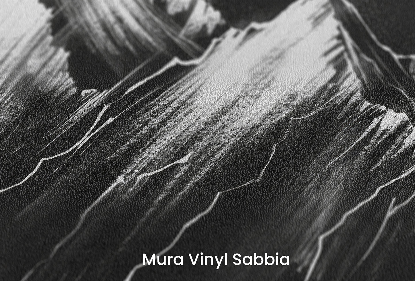 Zbliżenie na artystyczną fototapetę o nazwie Noir Peaks na podłożu Mura Vinyl Sabbia struktura grubego ziarna piasku.