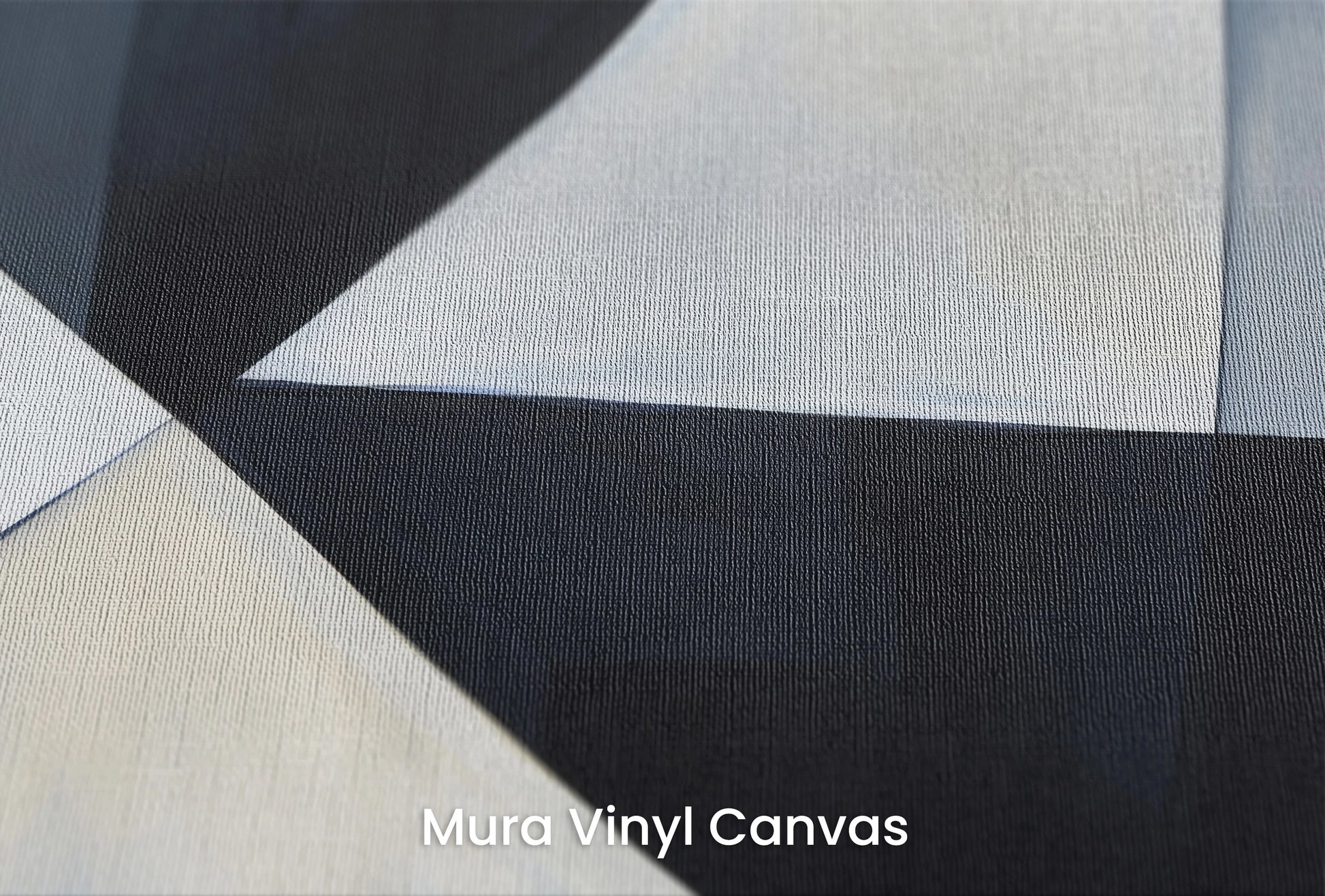 Zbliżenie na artystyczną fototapetę o nazwie Monochrome Sails na podłożu Mura Vinyl Canvas - faktura naturalnego płótna.