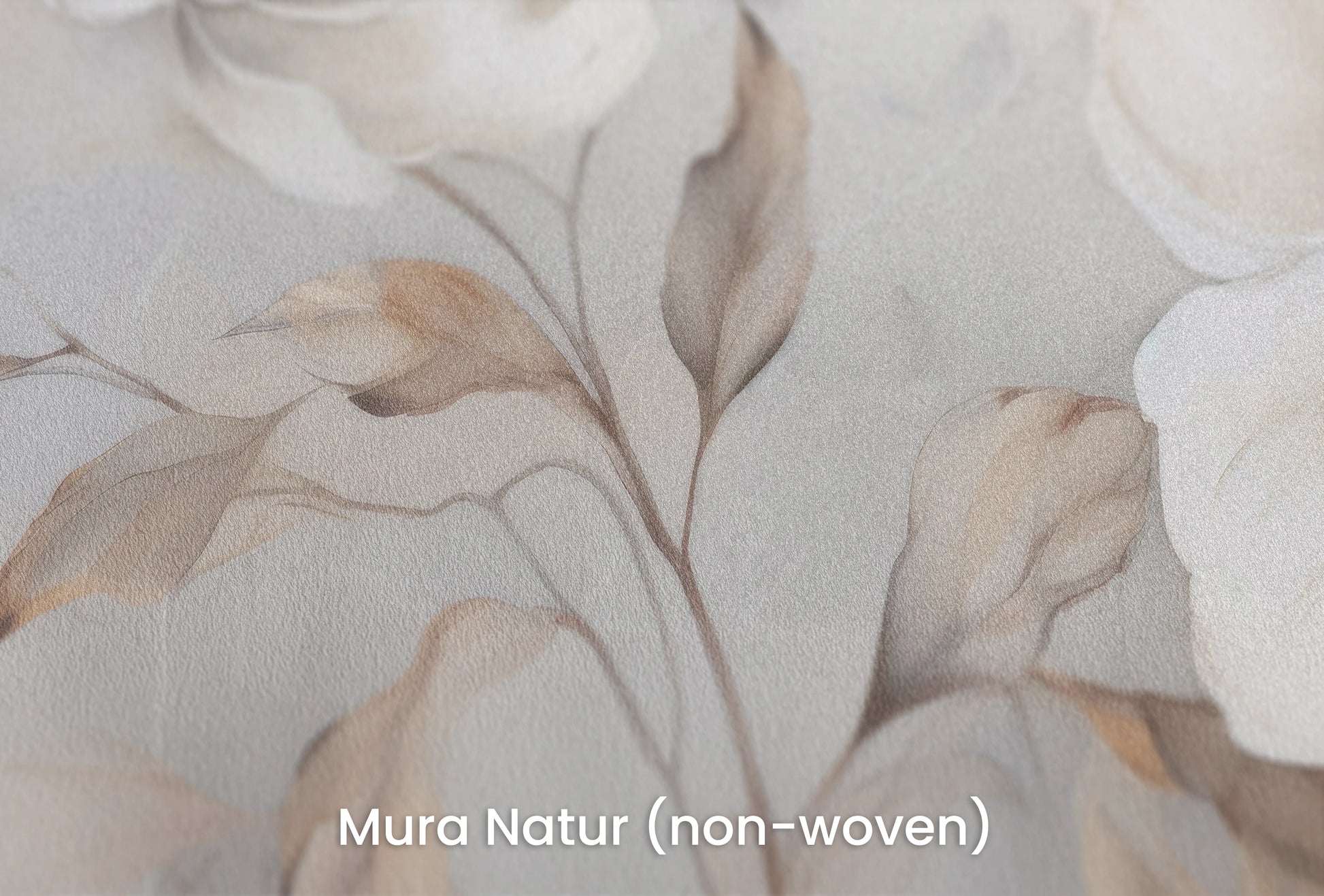 Zbliżenie na artystyczną fototapetę o nazwie Whispering Magnolias na podłożu Mura Natur (non-woven) - naturalne i ekologiczne podłoże.