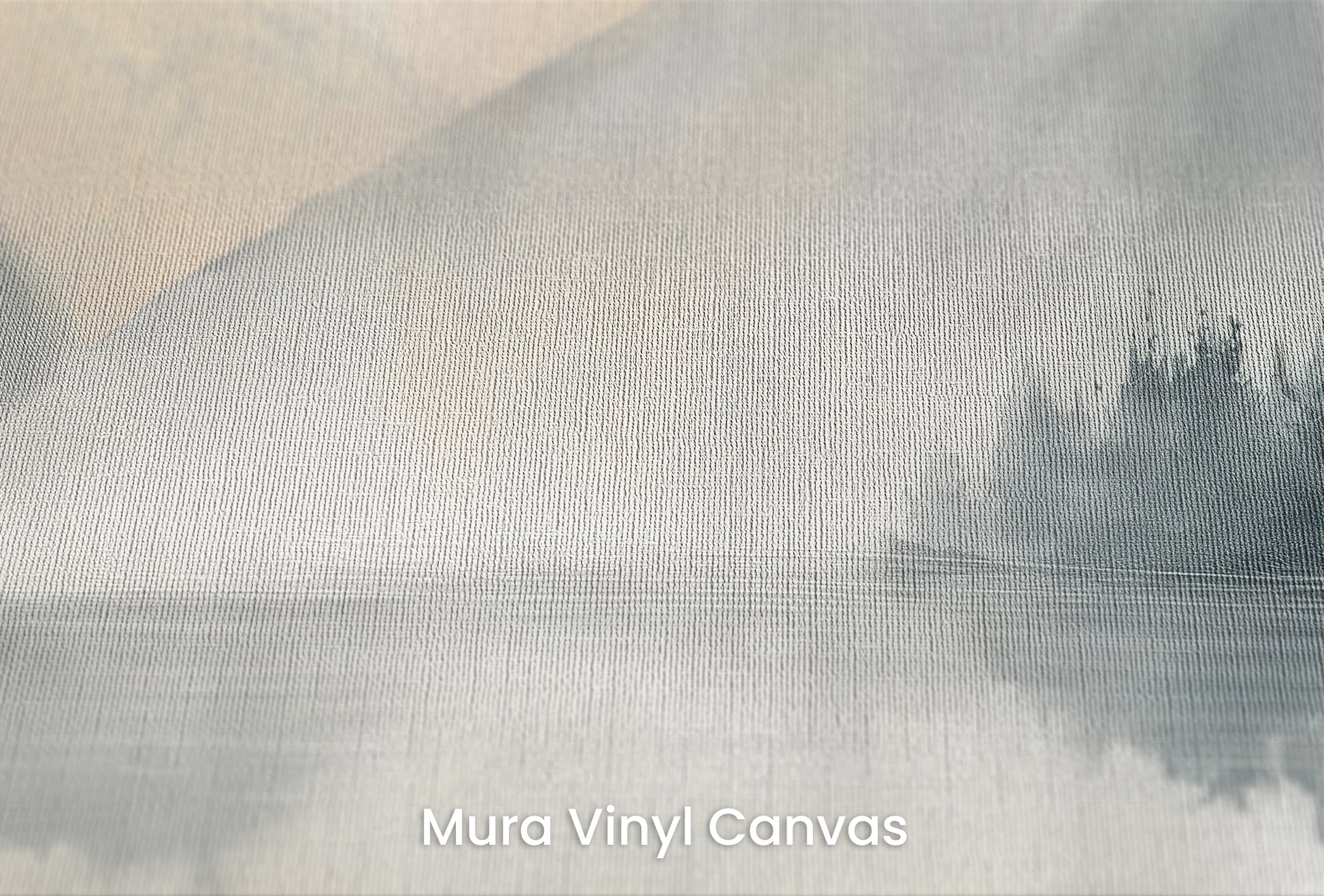 Zbliżenie na artystyczną fototapetę o nazwie Taniec Mgieł na podłożu Mura Vinyl Canvas - faktura naturalnego płótna.