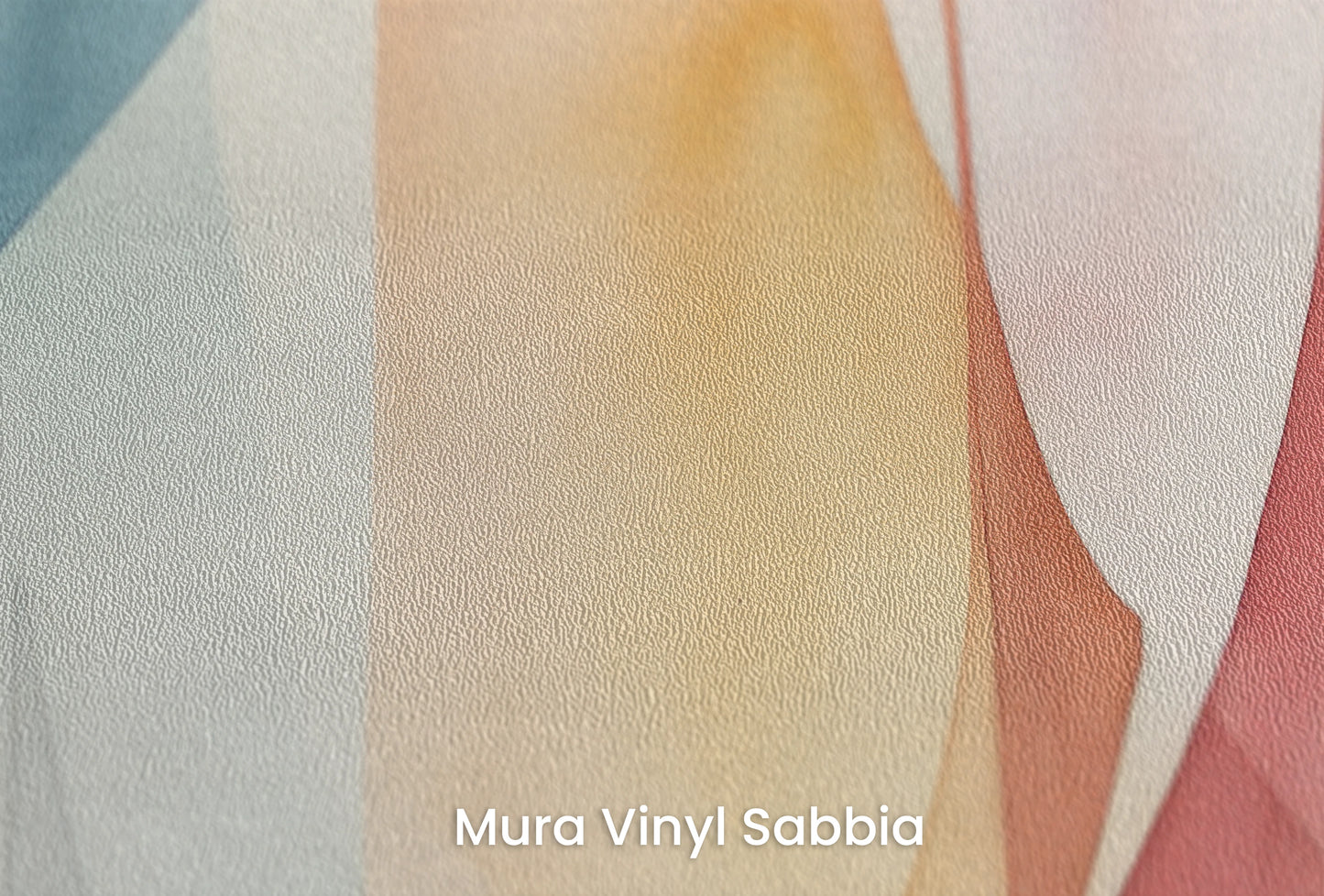 Zbliżenie na artystyczną fototapetę o nazwie Geometric Pastel na podłożu Mura Vinyl Sabbia struktura grubego ziarna piasku.