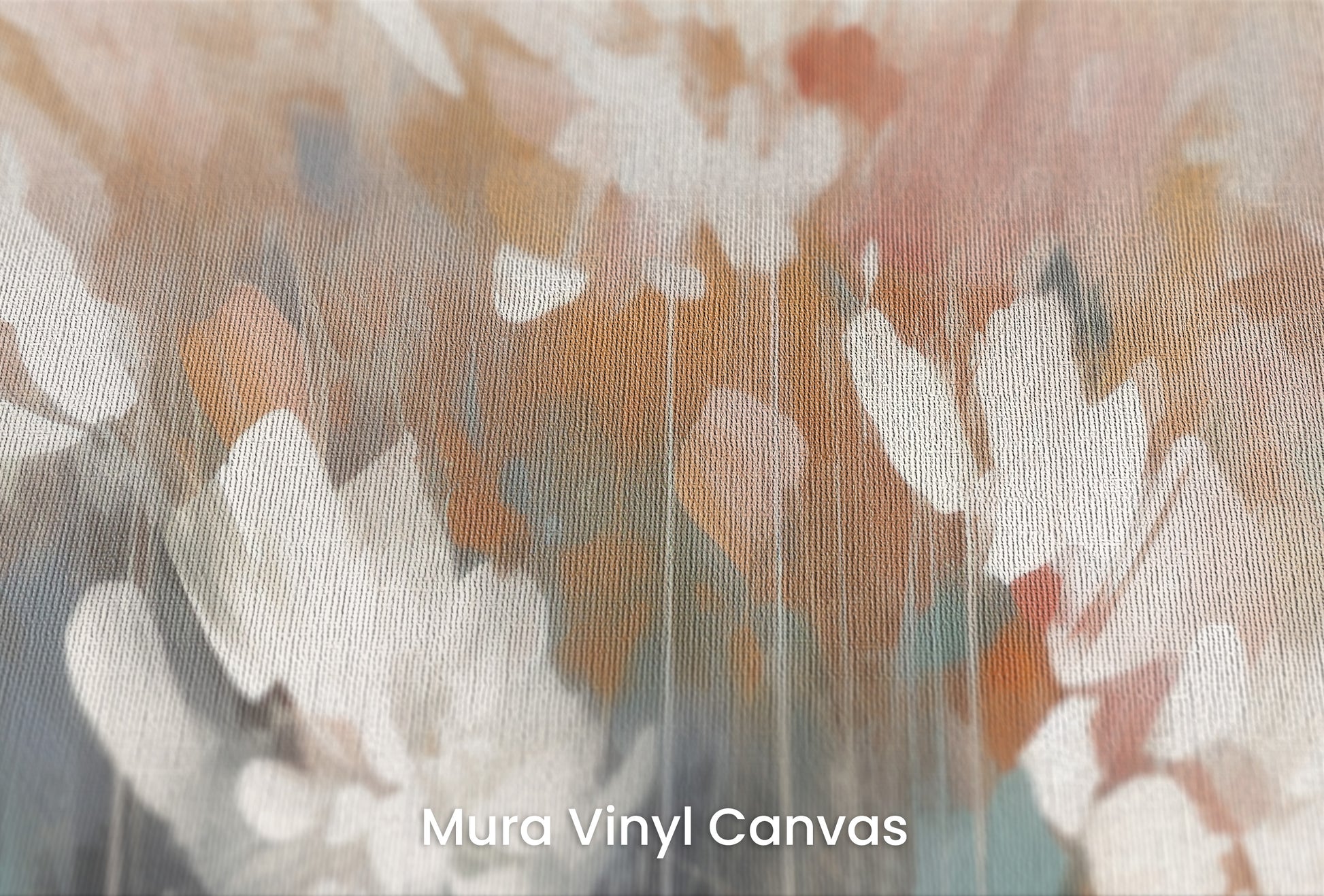 Zbliżenie na artystyczną fototapetę o nazwie Creamy Petal Embrace na podłożu Mura Vinyl Canvas - faktura naturalnego płótna.