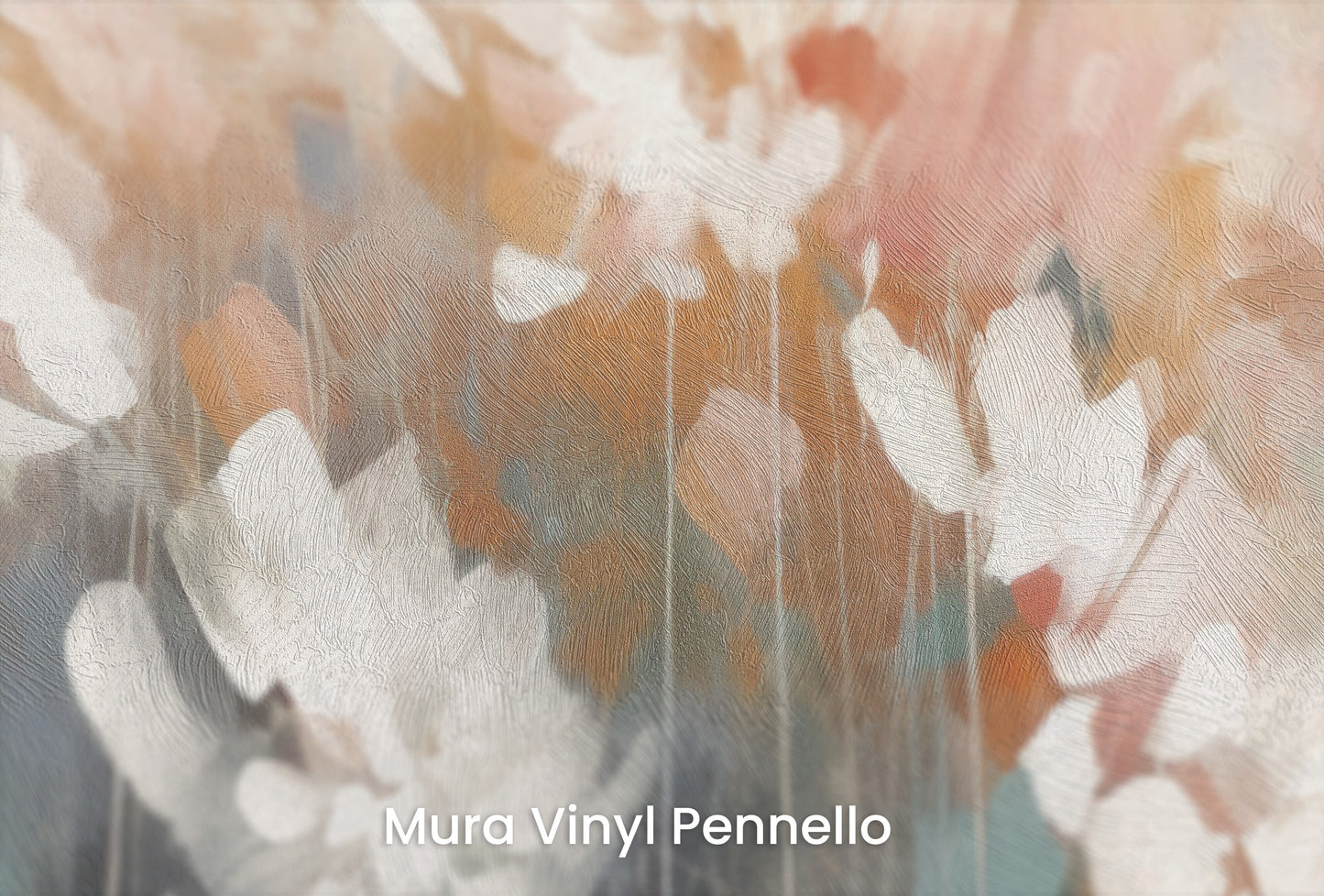 Zbliżenie na artystyczną fototapetę o nazwie Creamy Petal Embrace na podłożu Mura Vinyl Pennello - faktura pociągnięć pędzla malarskiego.