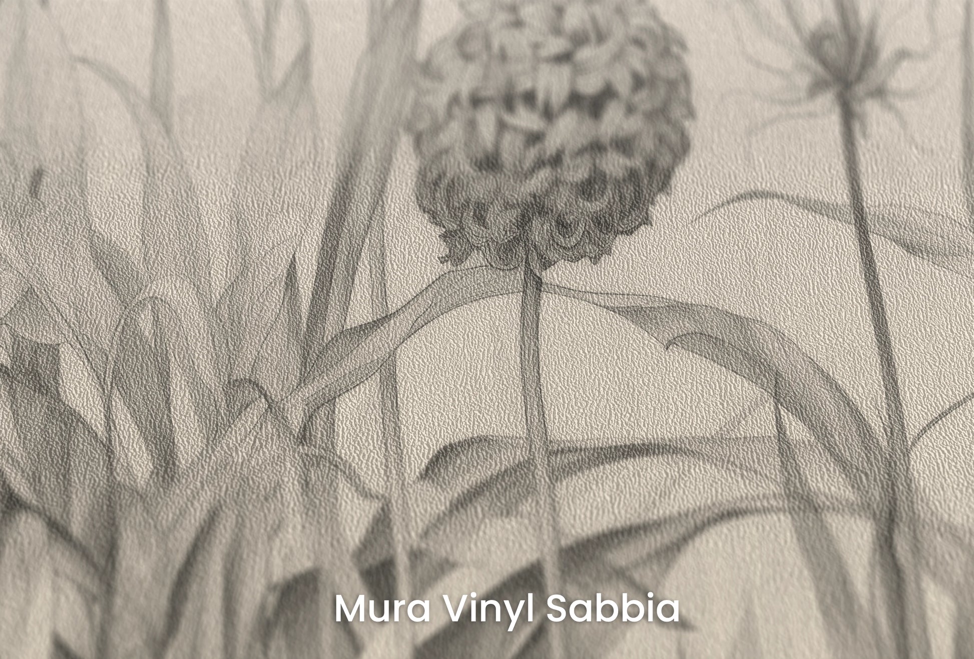 Zbliżenie na artystyczną fototapetę o nazwie Garden Sketches na podłożu Mura Vinyl Sabbia struktura grubego ziarna piasku.