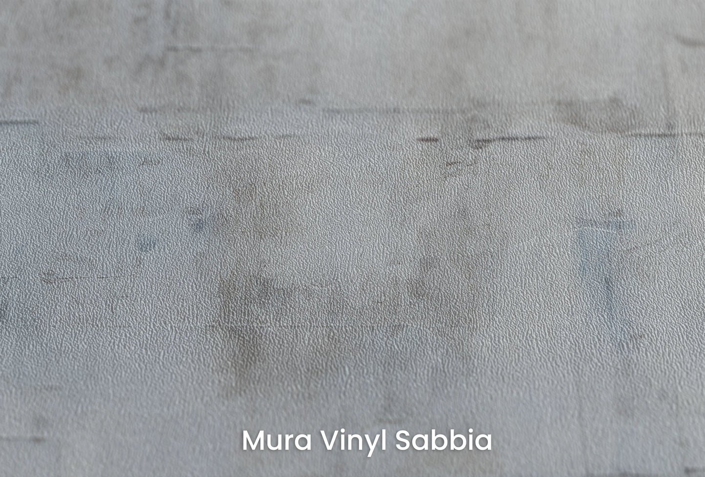 Zbliżenie na artystyczną fototapetę o nazwie Vintage Canvas na podłożu Mura Vinyl Sabbia struktura grubego ziarna piasku.