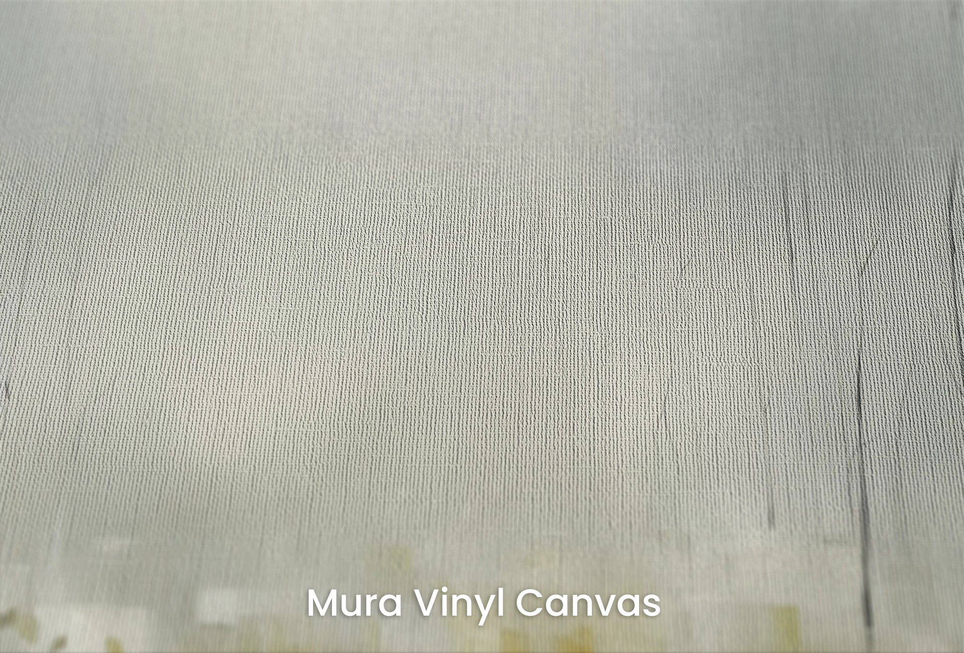 Zbliżenie na artystyczną fototapetę o nazwie Zatopione w Mgle na podłożu Mura Vinyl Canvas - faktura naturalnego płótna.