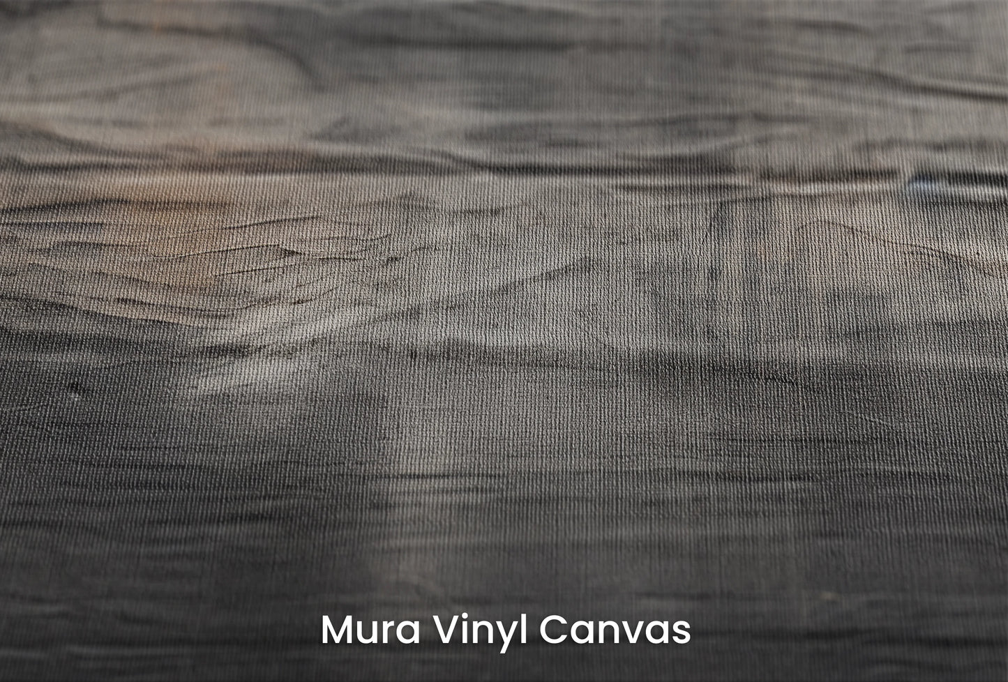 Zbliżenie na artystyczną fototapetę o nazwie Burnt Umber Wave na podłożu Mura Vinyl Canvas - faktura naturalnego płótna.