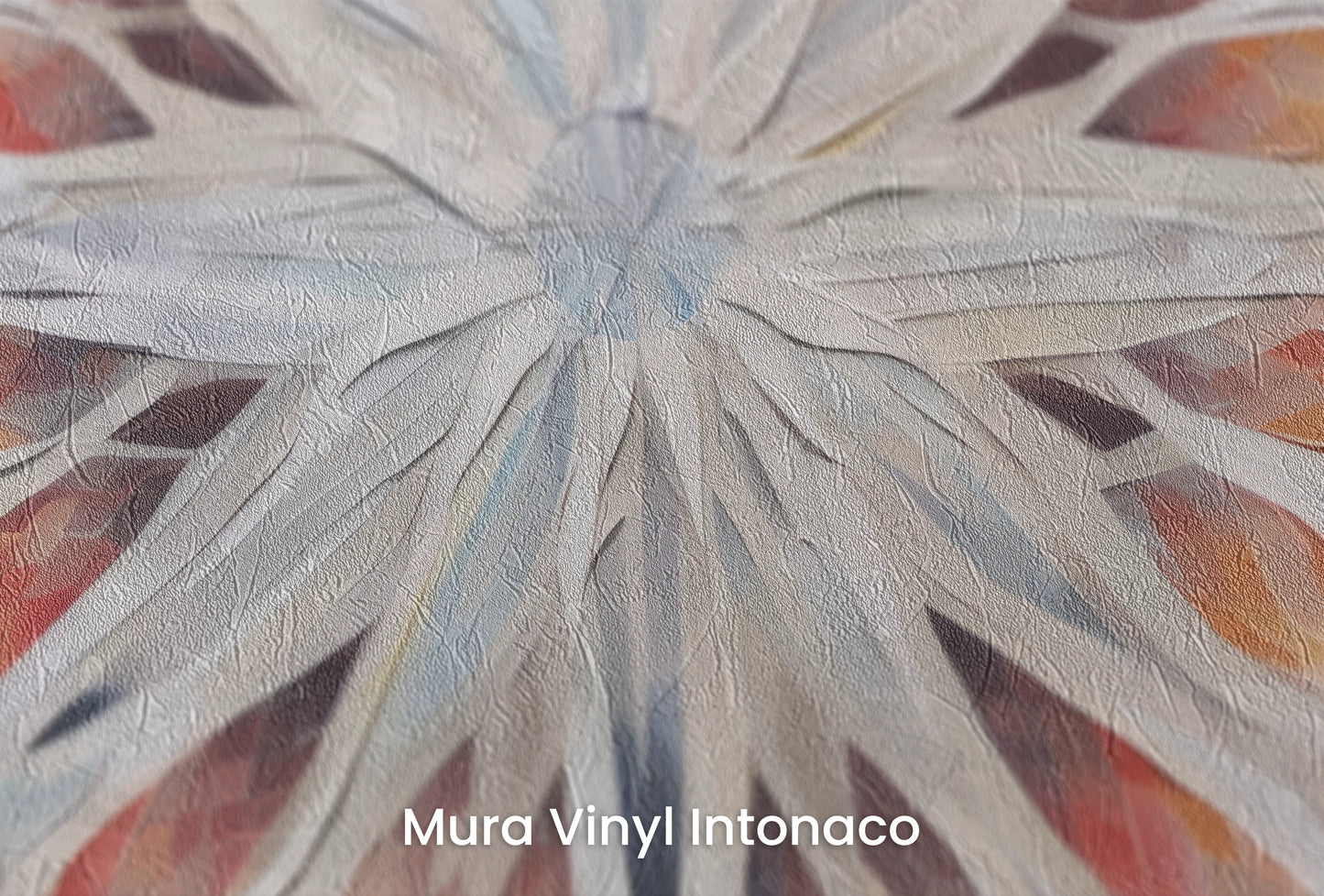 Zbliżenie na artystyczną fototapetę o nazwie Ice Flower na podłożu Mura Vinyl Intonaco - struktura tartego tynku.