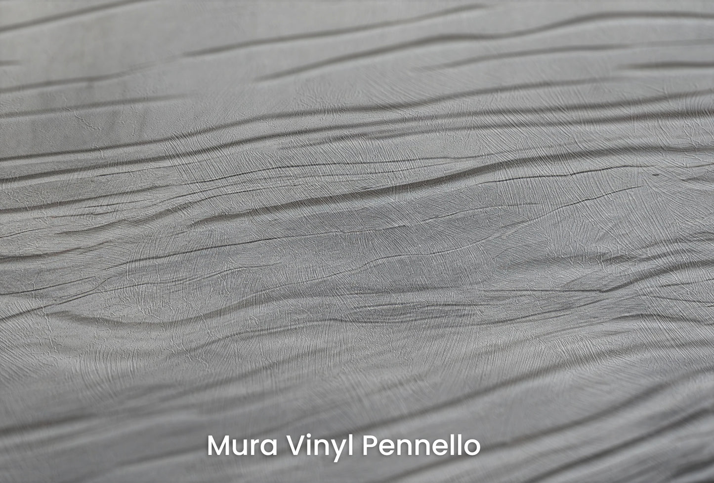 Zbliżenie na artystyczną fototapetę o nazwie Monochrome Current na podłożu Mura Vinyl Pennello - faktura pociągnięć pędzla malarskiego.
