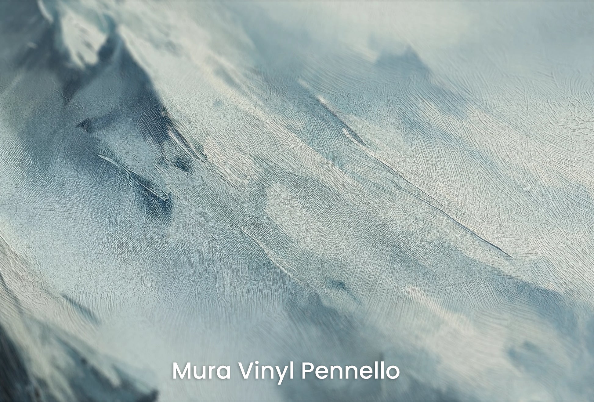 Zbliżenie na artystyczną fototapetę o nazwie Mystical Ridges na podłożu Mura Vinyl Pennello - faktura pociągnięć pędzla malarskiego.