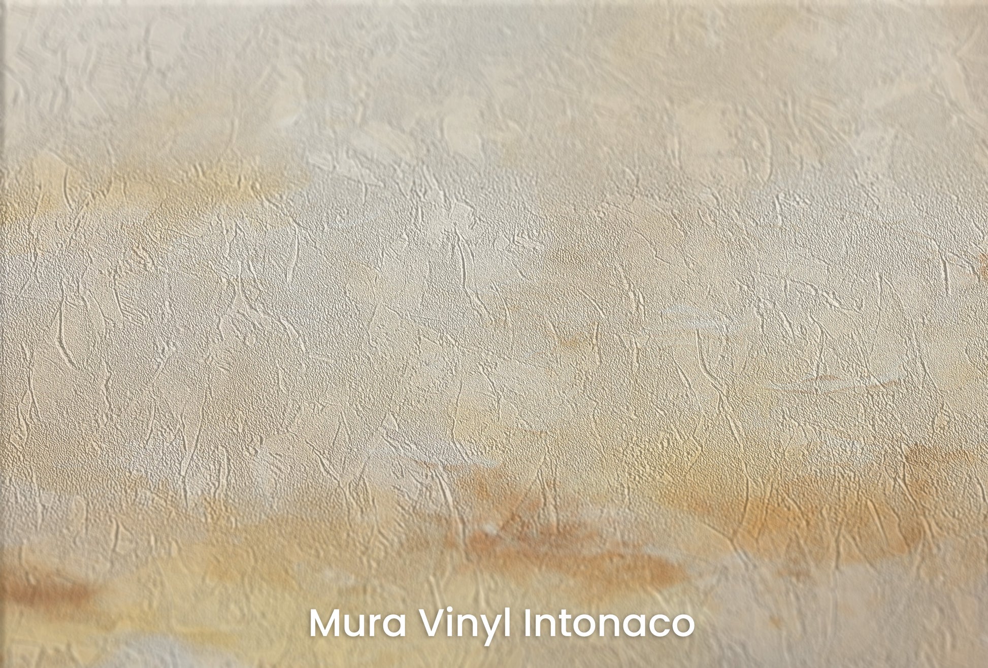Zbliżenie na artystyczną fototapetę o nazwie SUNLIT CLOUDSCAPE GLORY na podłożu Mura Vinyl Intonaco - struktura tartego tynku.