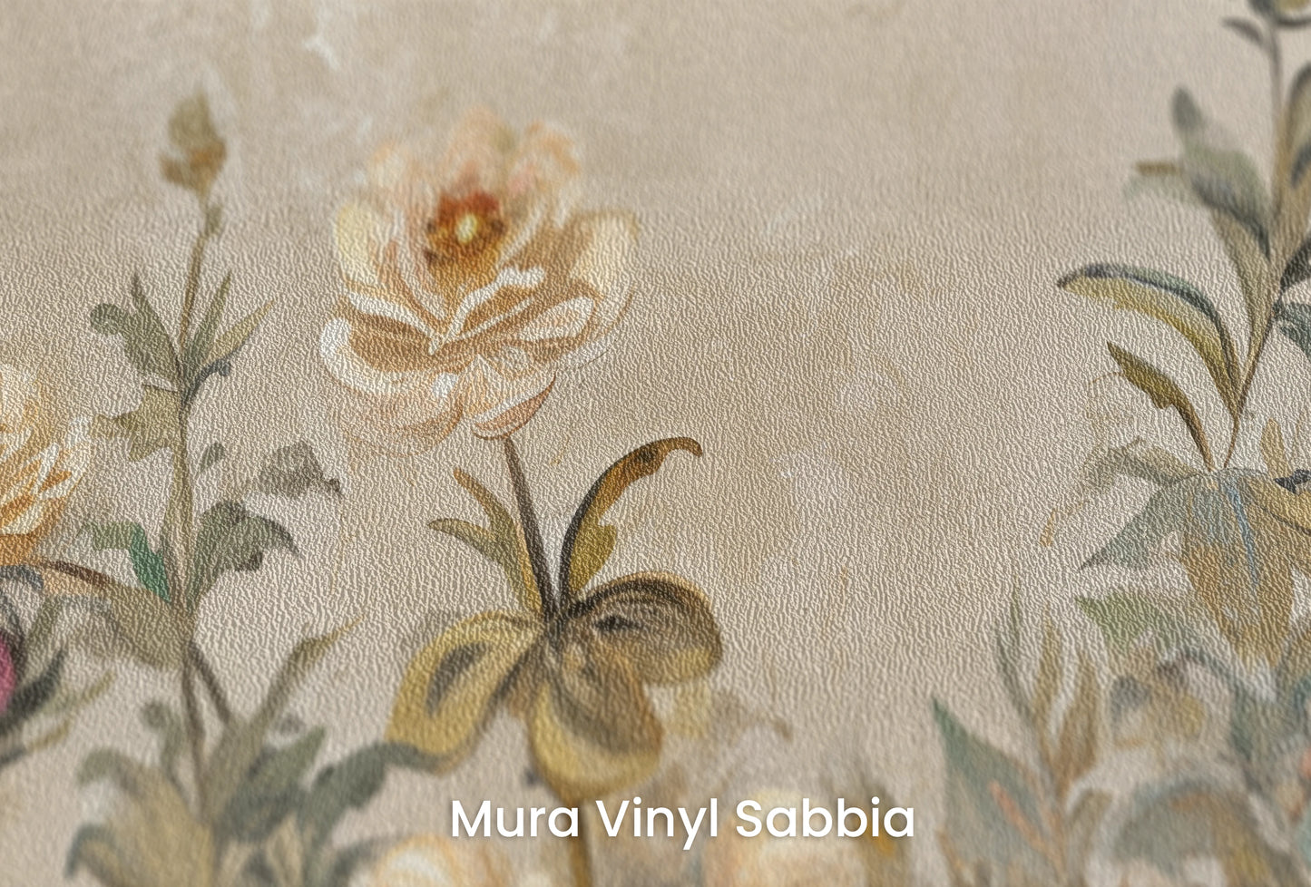 Zbliżenie na artystyczną fototapetę o nazwie Vintage Floral Tapestry na podłożu Mura Vinyl Sabbia struktura grubego ziarna piasku.