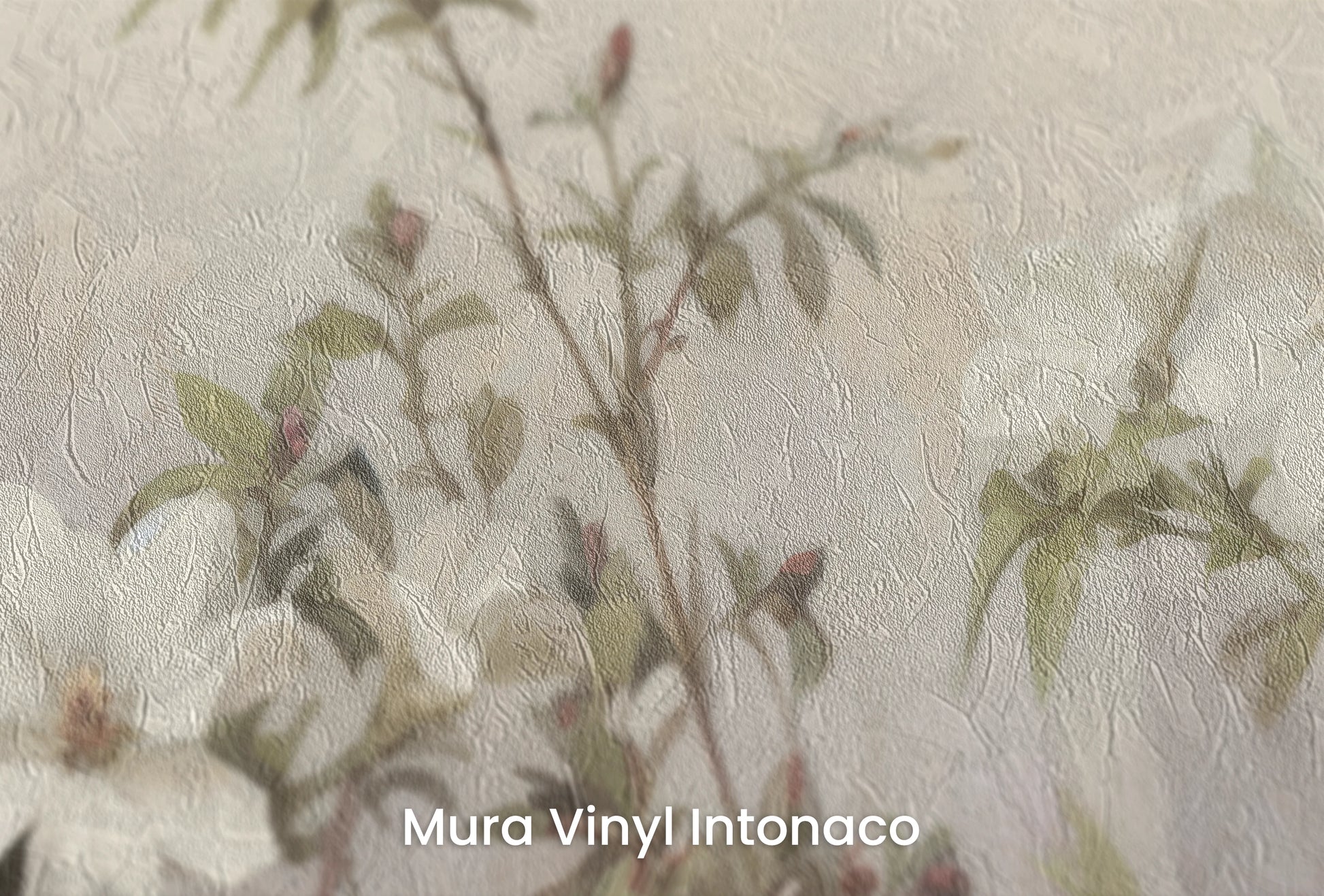 Zbliżenie na artystyczną fototapetę o nazwie Whispering Clematis na podłożu Mura Vinyl Intonaco - struktura tartego tynku.